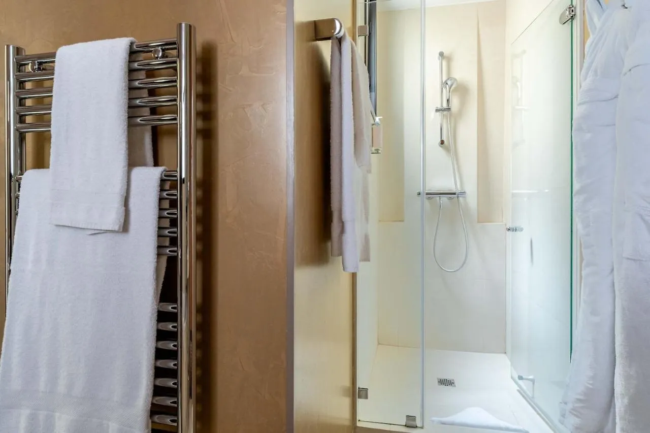 Hotel Regent'S Garden - Astotel Paris